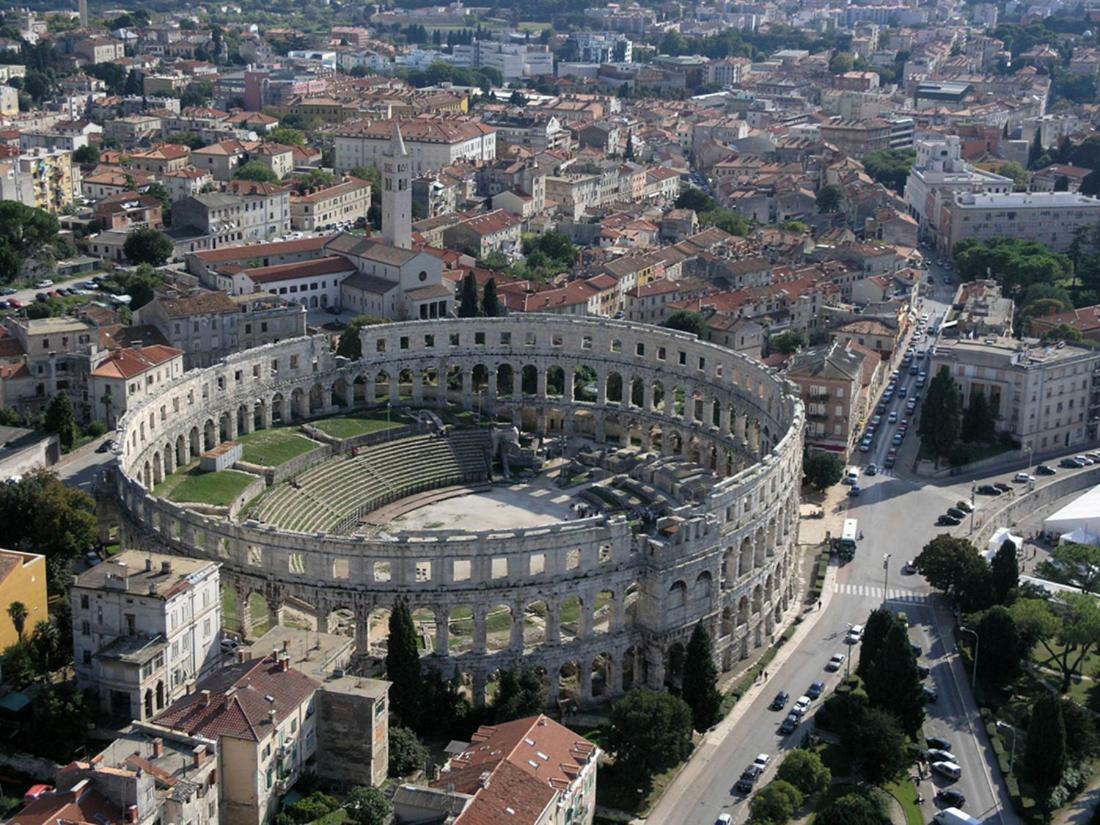 Villa Doric Pula Exterior foto