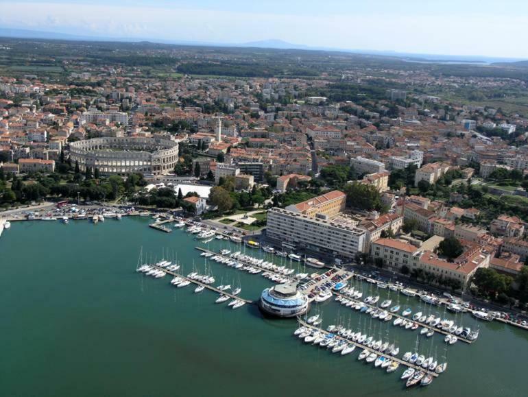 Villa Doric Pula Exterior foto